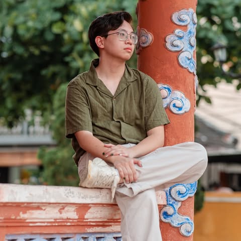 Phan Thế Việt